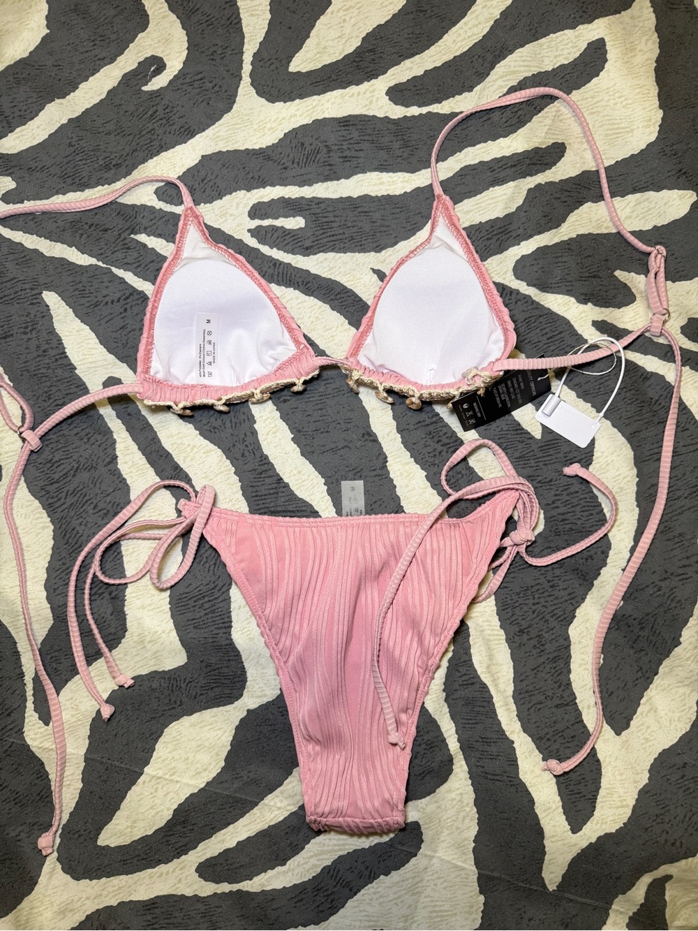 Pink Shell-Trim String Bikini Set - Picture 3 of 3
